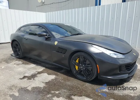 2020 Ferrari Gtc4 Lusso z USA, uszkodzony, nr VIN ZFF82WNAXL0256492